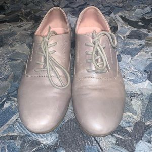 White Mountain Lace up Flats
